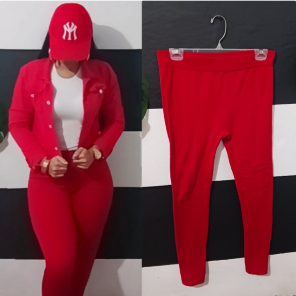 Faded Glory Women fur inside red leggings